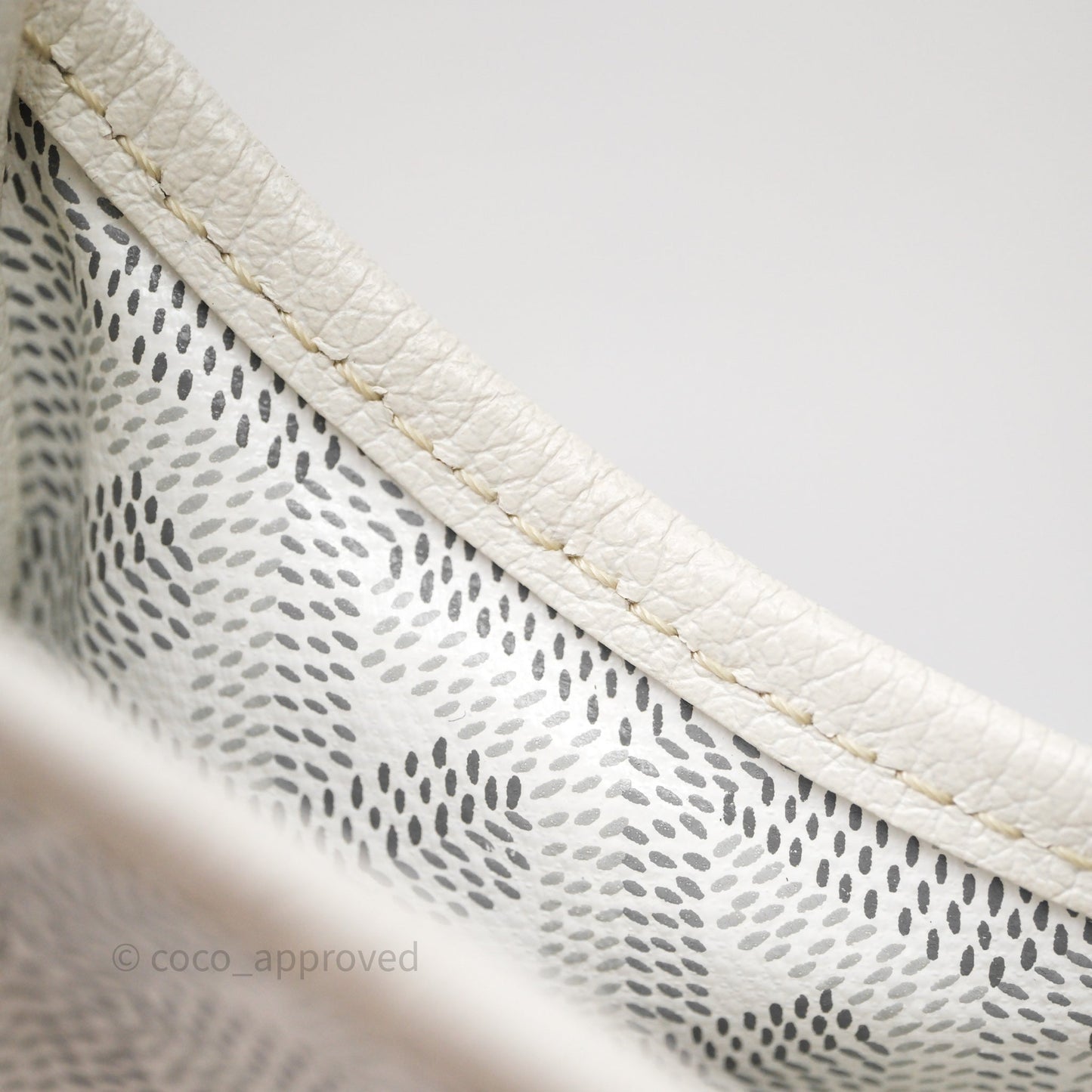 Goyard Bohème Hobo Bag PM White Goyardine Canvas