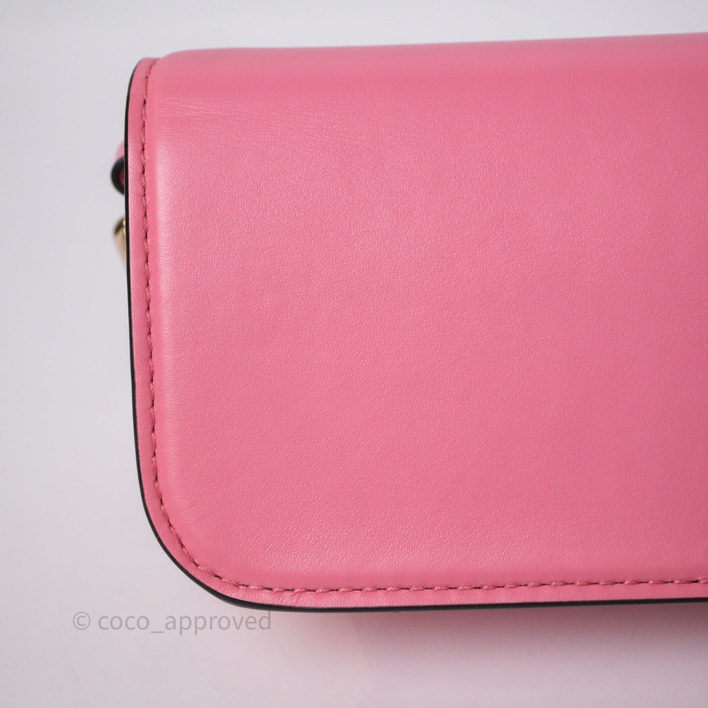 Valentino Garavani Locò Small Shoulder Bag Pink Calfskin Gold Hardware