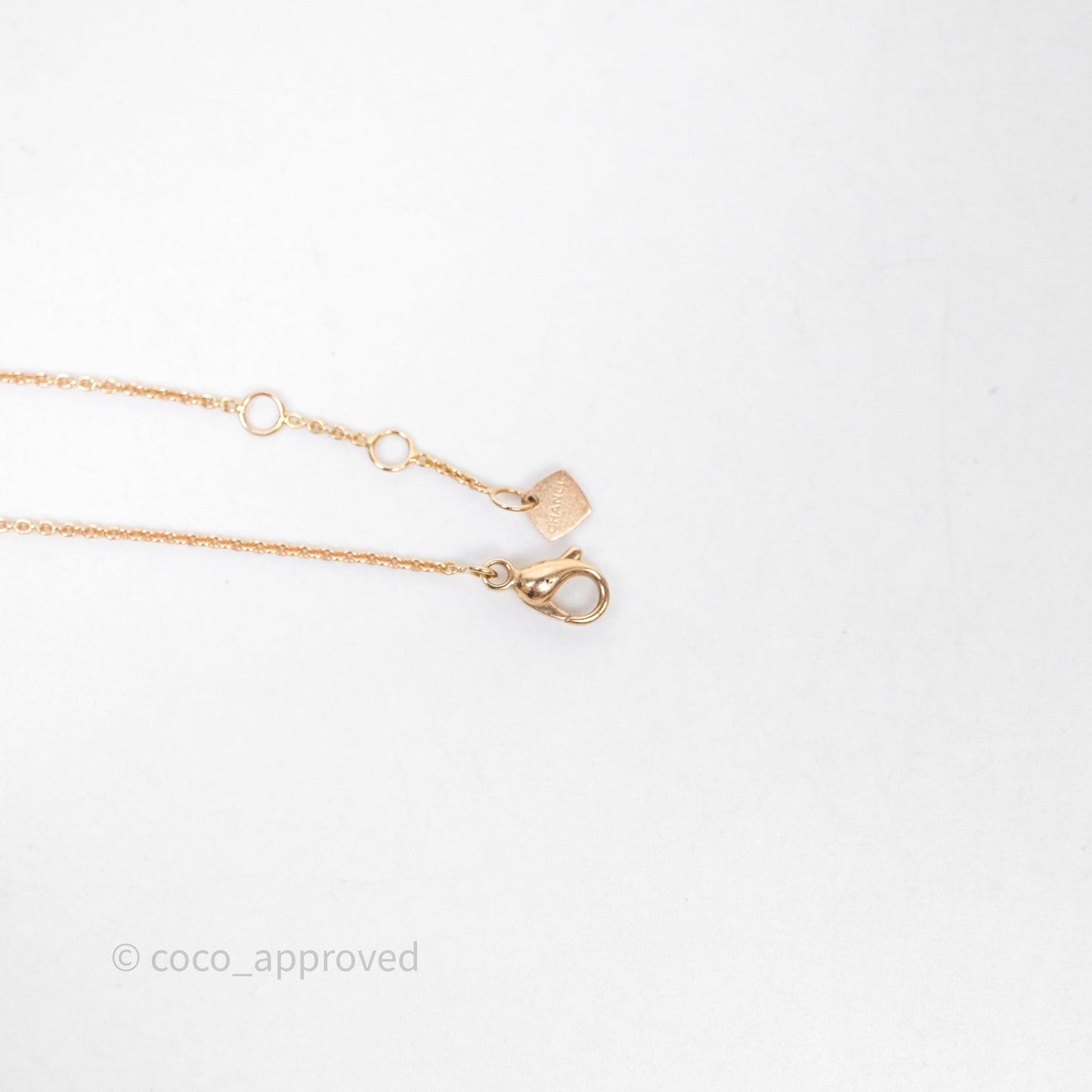 Chanel Coco Crush Bracelet 18K Diamond Beige Gold Hardware
