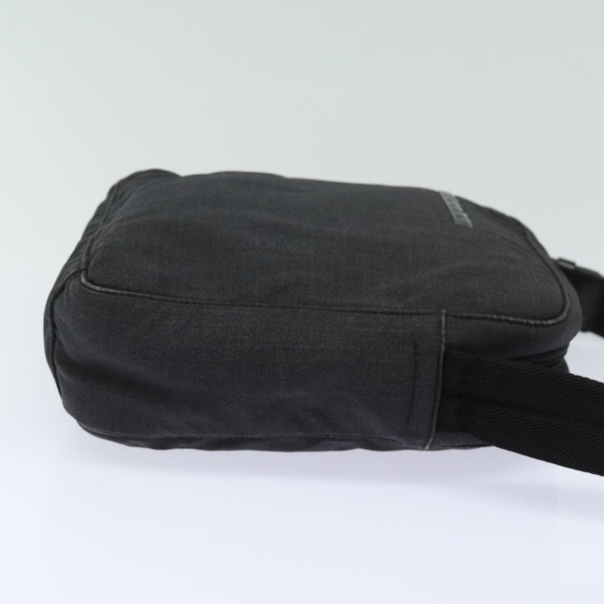 Luxury PradaShoulder Bag Nylon Black 78818