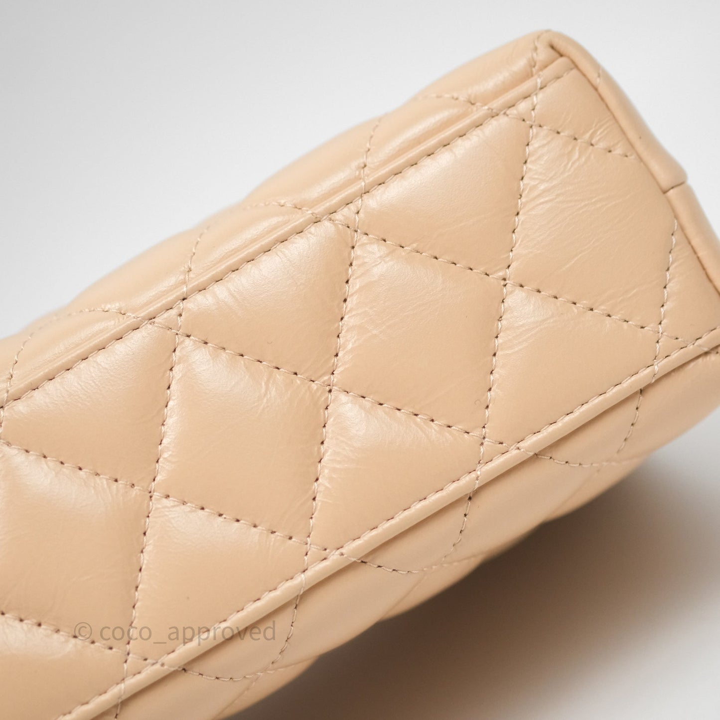 Chanel Kelly Bag Quilted Light Beige Shiny Crumpled Calfskin Aged Gold Hardware