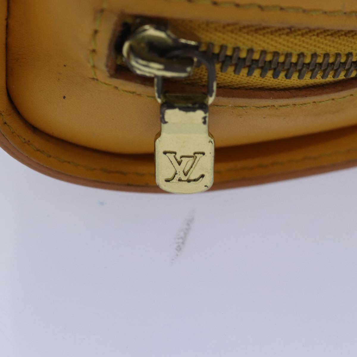 LOUIS VUITTON Epi Dauphine PM Pouch Yellow M48449 LV 78968