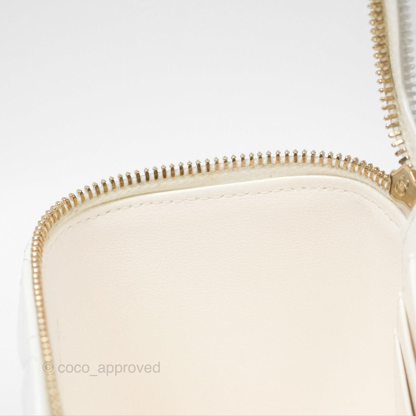 Chanel All Slide Vanity with Adjustable Chain White Lambskin Aged Gold Hardware
