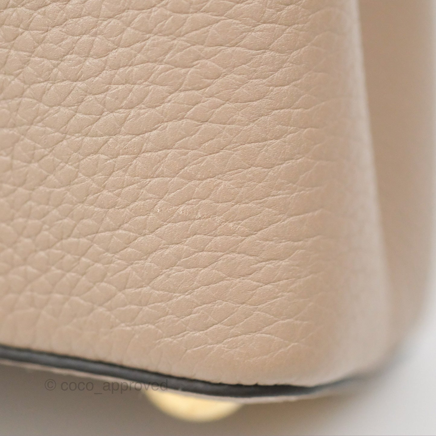 Louis Vuitton Taurillon Capucines BB Galet