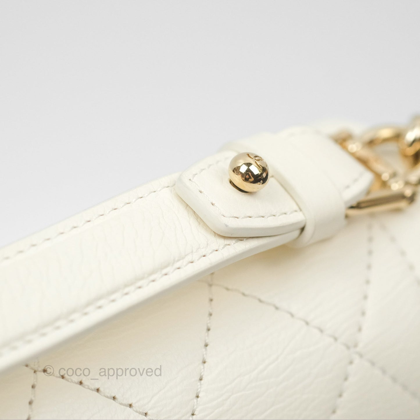 Chanel Quilted Label Click Flap Bag White Grained Calfskin Gold Hardware