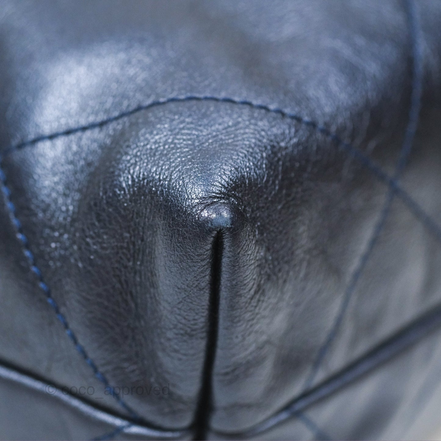 Chanel 22 Small Metallic Midnight Blue Aged Calfskin Midnight Blue/Silver Hardware