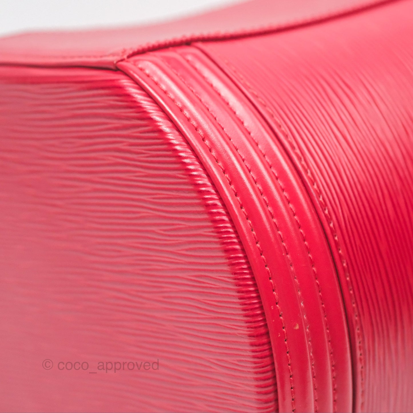 Louis Vuitton Epi Cannes Vanity Handbag Red Gold Hardware