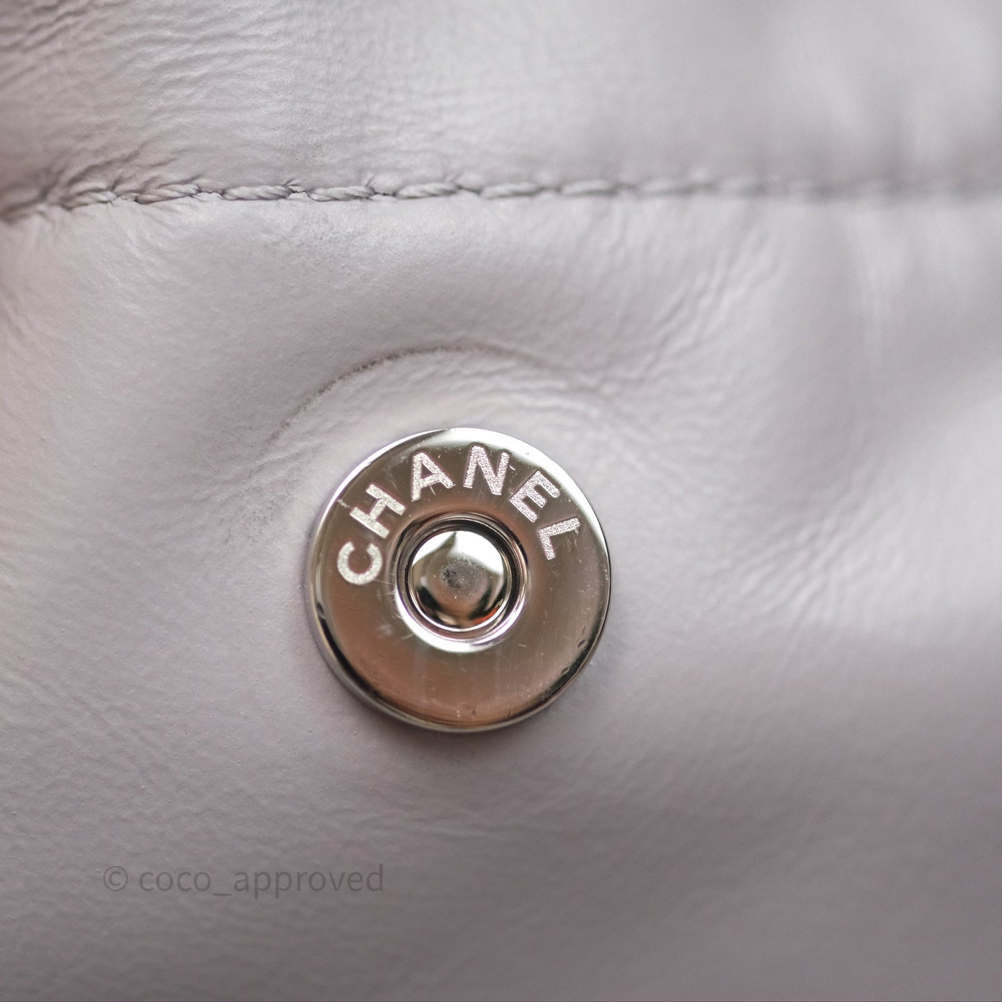 Chanel 22 Medium Grey Shiny Aged Calfskin Aged Silver Hardware