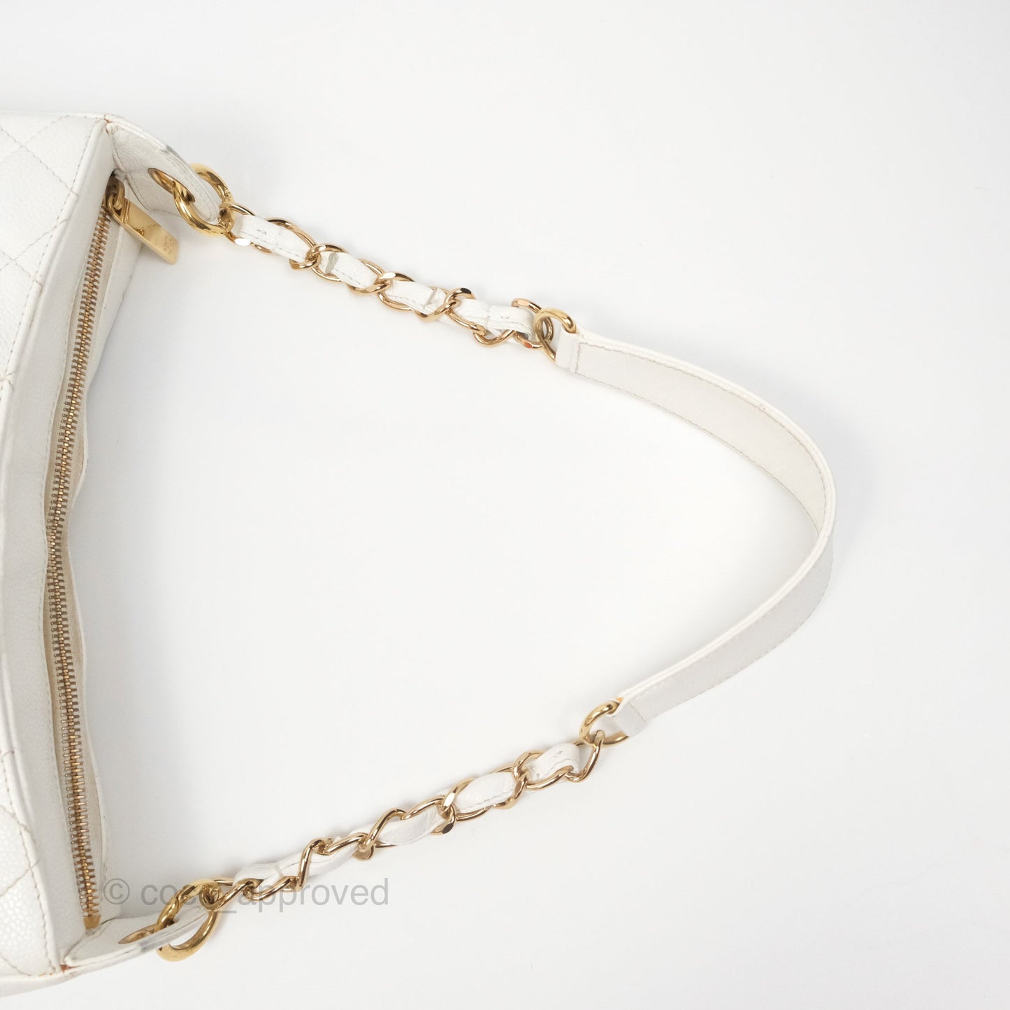 Chanel Vintage CC Quilted Shoulder Bag White Caviar Gold Hardware