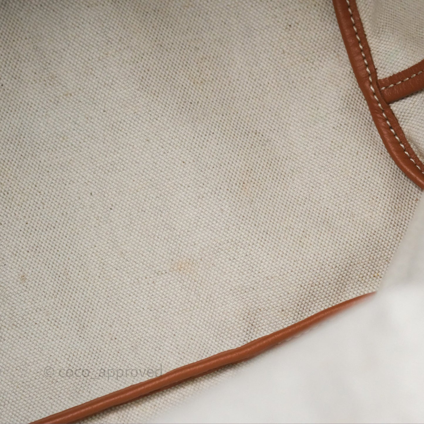 Goyard Saint Louis Tote PM⁣⁣⁣⁣⁣⁣⁣⁣⁣⁣⁣⁣⁣⁣⁣⁣⁣⁣⁣⁣ Black/Tan