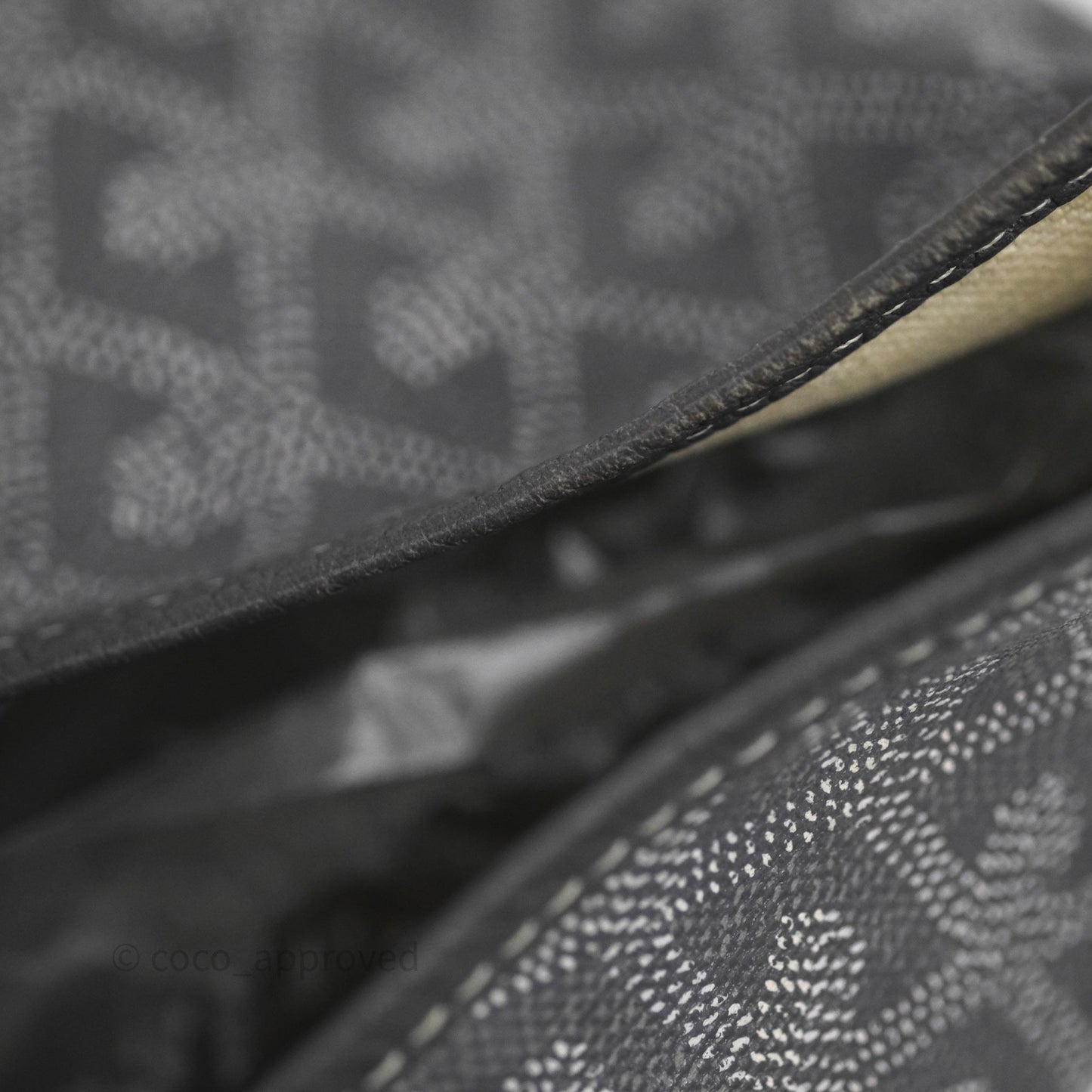 Goyard St Louis Tote PM ⁣⁣⁣⁣⁣⁣⁣⁣⁣⁣⁣⁣⁣⁣⁣⁣⁣⁣⁣⁣Grey