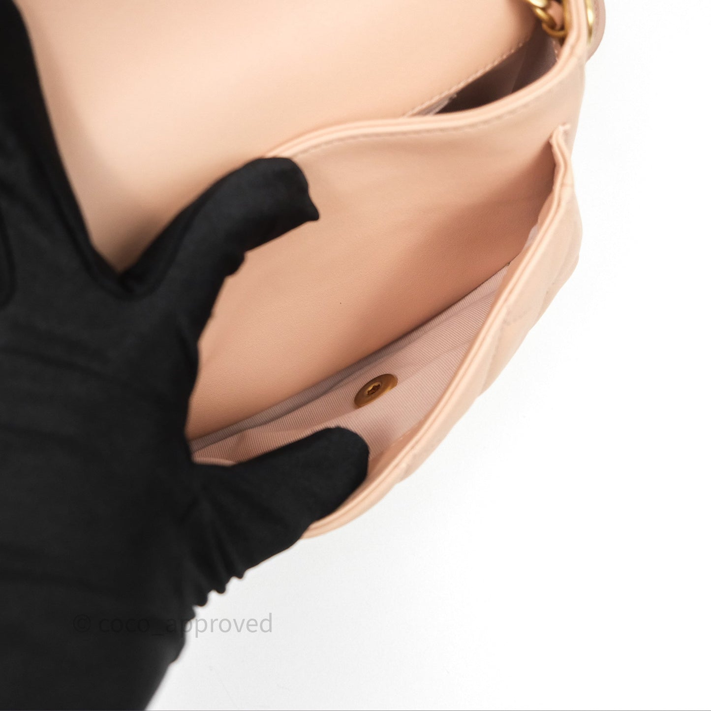 Chanel Messenger Bag Beige Pink Calfskin Aged Gold Hardware