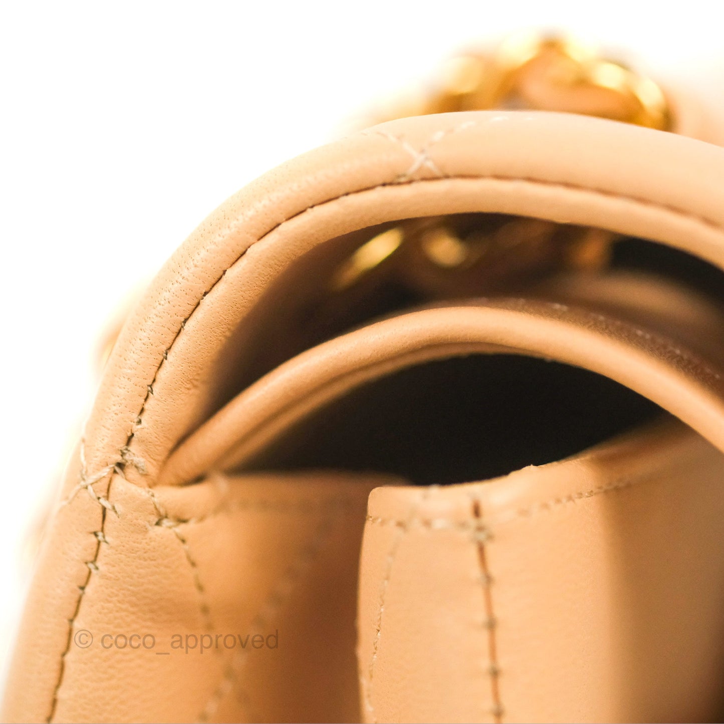 Chanel Classic M/L Medium Flap Quilted Beige Lambskin Gold Hardware