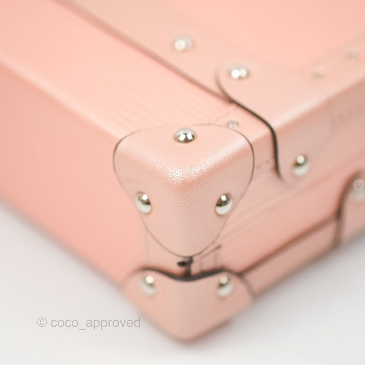 Louis Vuitton Petite Malle Rose Epi