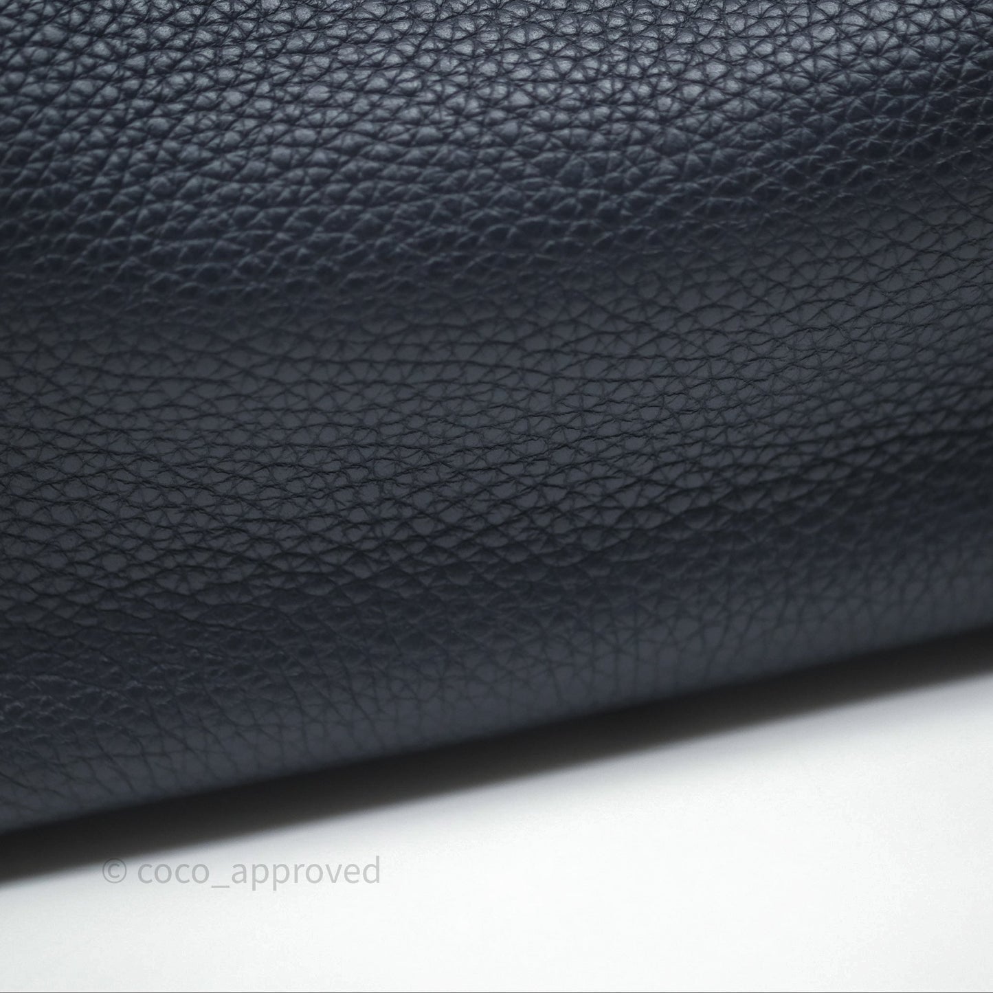 Hermès Lindy 26 Bleu Nuit 2Z Clemence Palladium Hardware