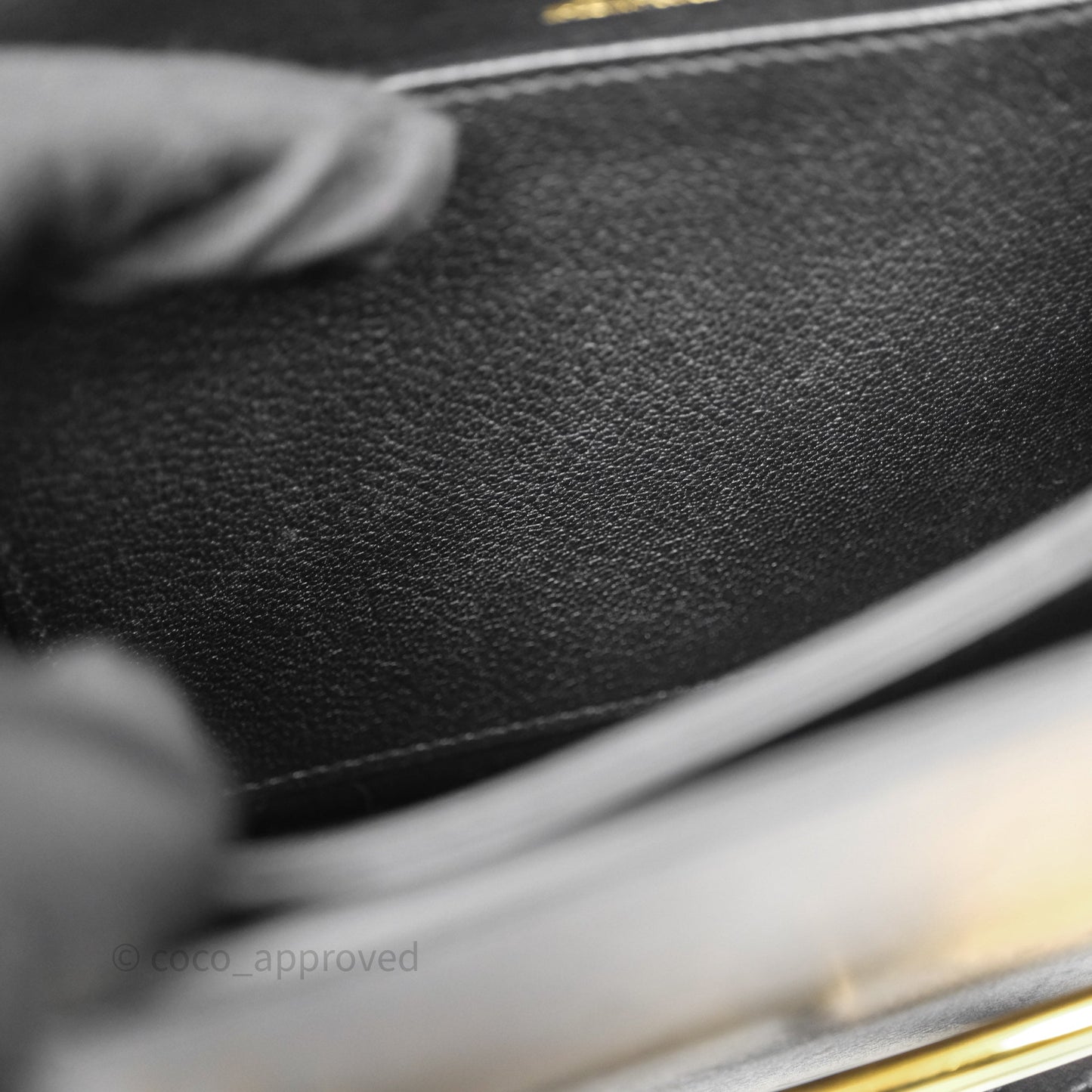 Hermès Roulis Mini 18 Black Veau Evergrain Gold Hardware