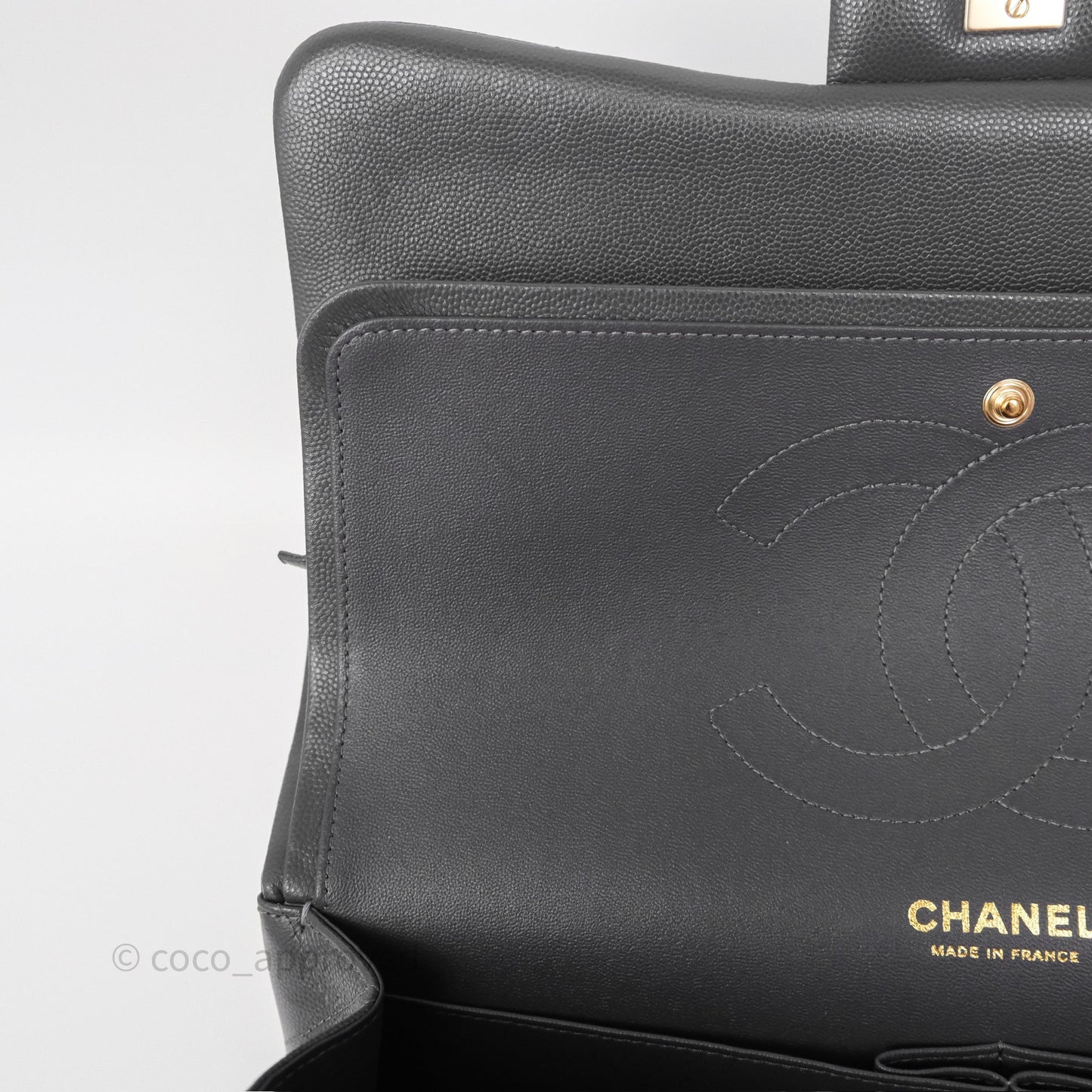 Chanel Jumbo Classic Double Flap Quilted Dark Grey Caviar Gold Hardware⁣⁣