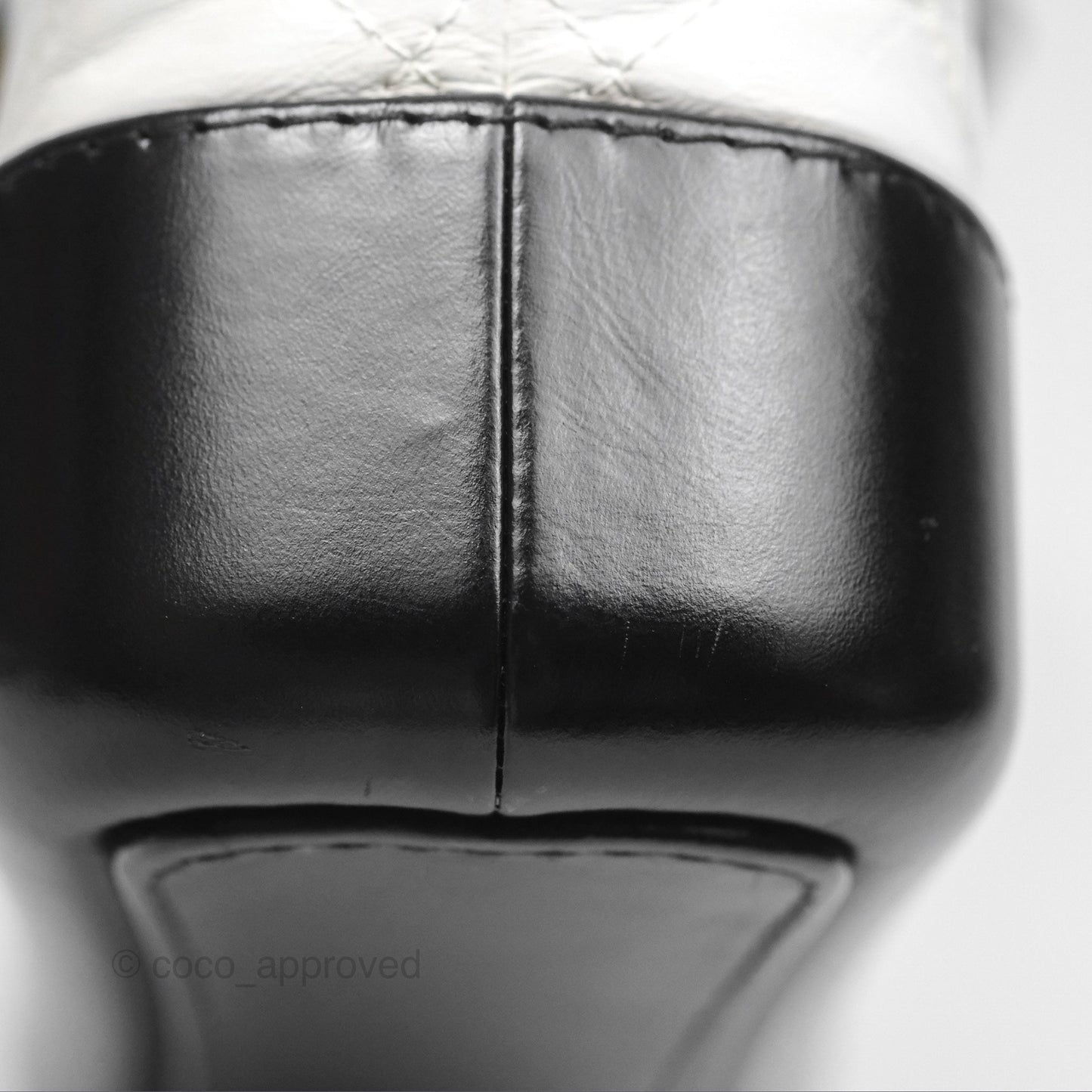 Chanel Small Gabrielle Hobo Quilted Black White Aged Calfskin