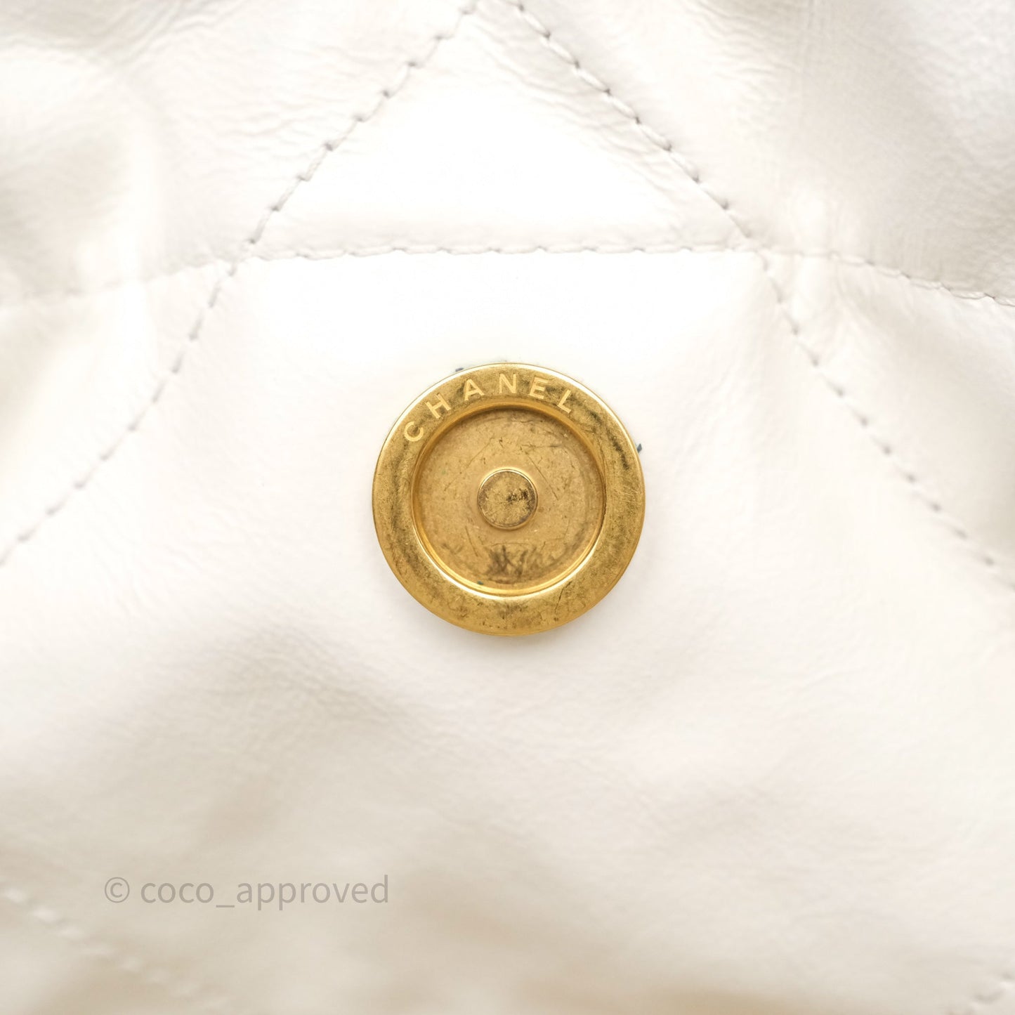 Chanel 22 Small White Shiny Crumpled Calfskin Aged Gold Hardware