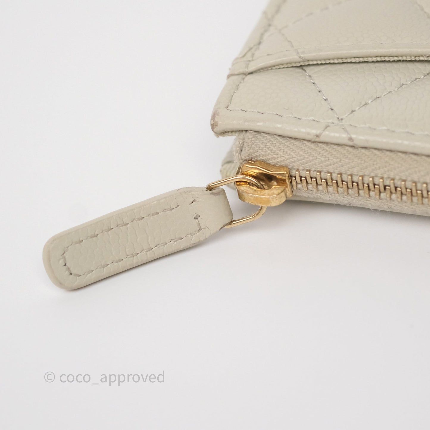 Chanel Zipper Card Holder Wallet Light Grey Caviar Gold Hardware