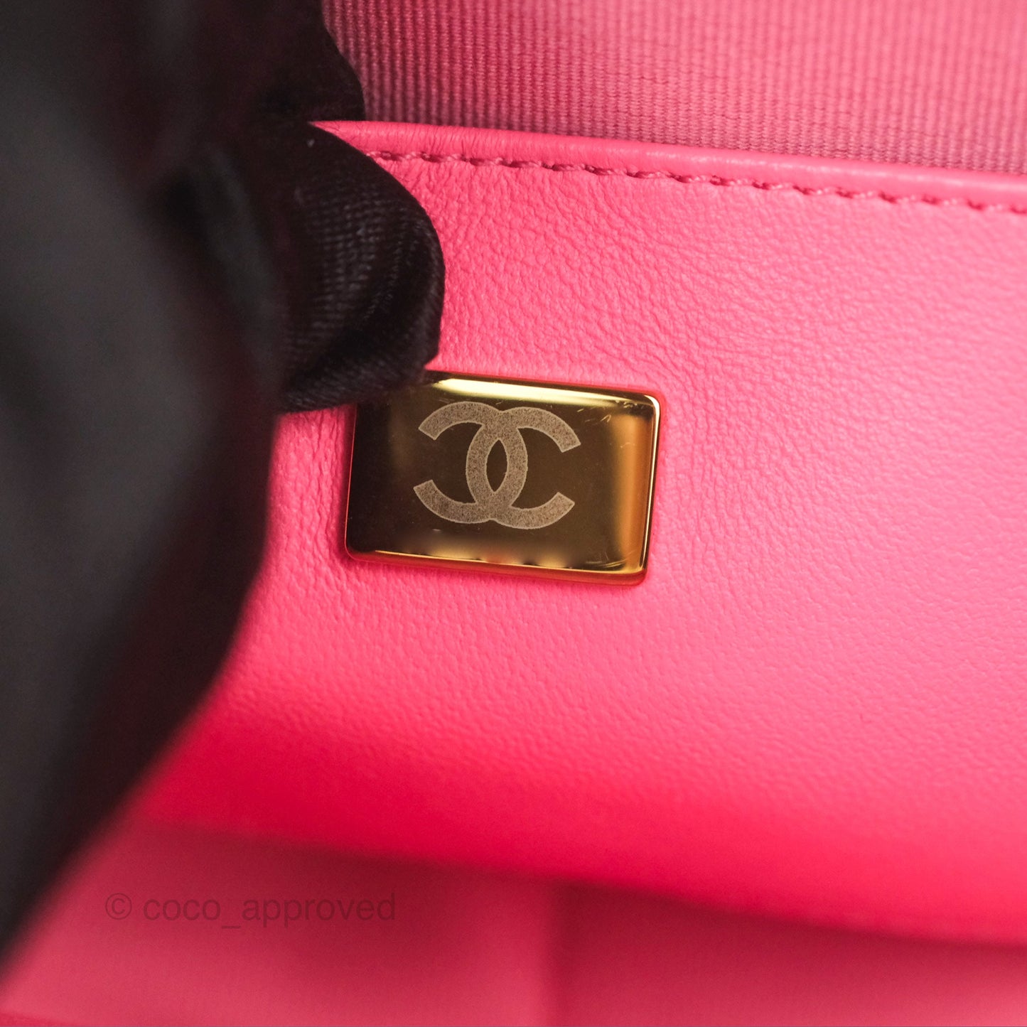 Chanel Large Heart Bag Pink Lambskin Gold Hardware 22S