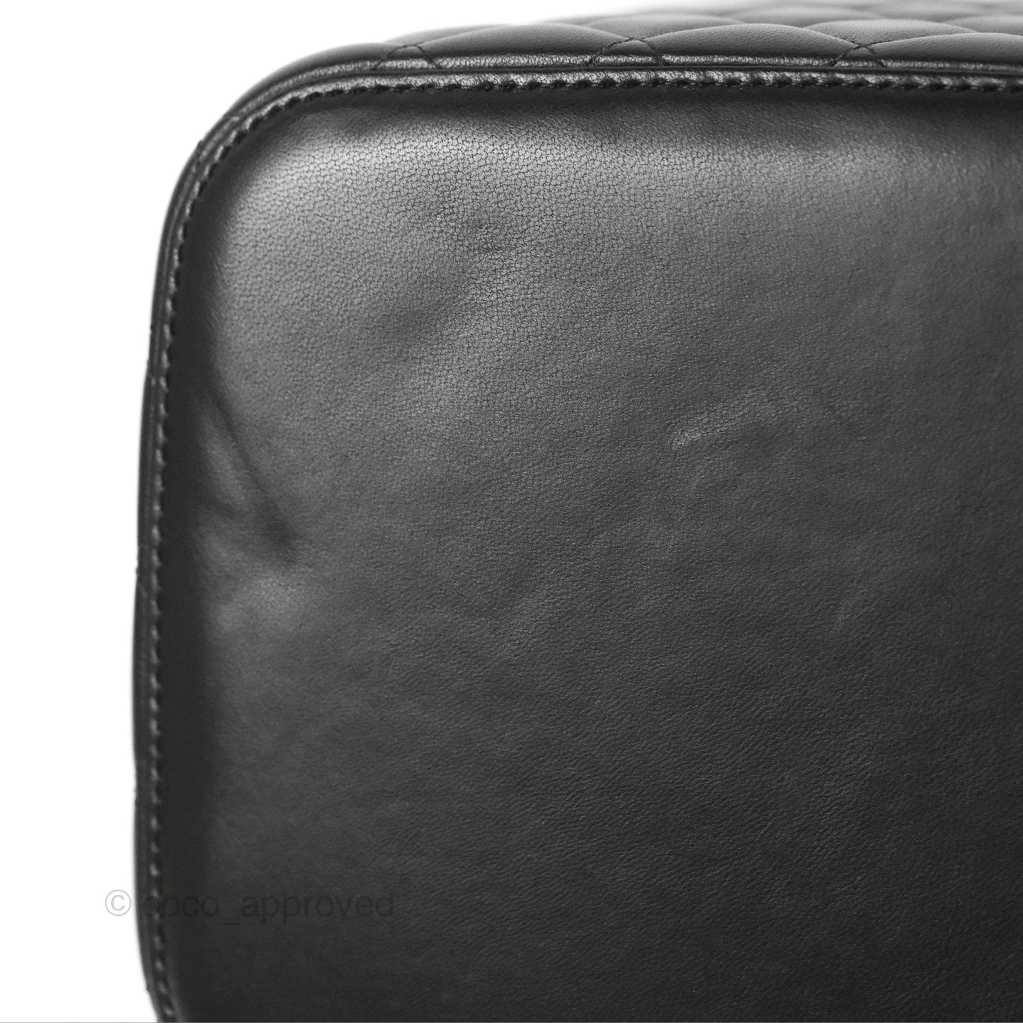 Chanel Classic Cosmetic Vanity Pouch Quilted Black Lambskin Gold Hardware