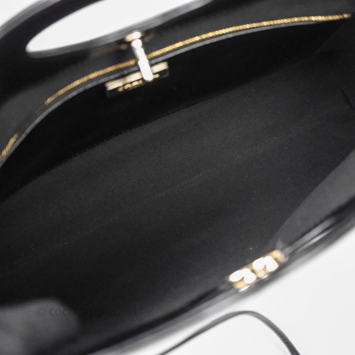 Chanel 31 Medium Hobo Black Shiny Crumpled Lambskin Gold Hardware 24S