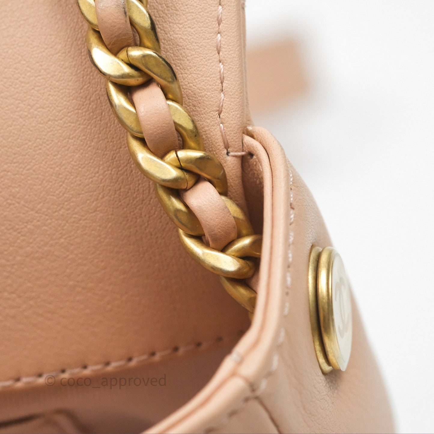 Chanel Messenger Bag Beige Pink Calfskin Aged Gold Hardware