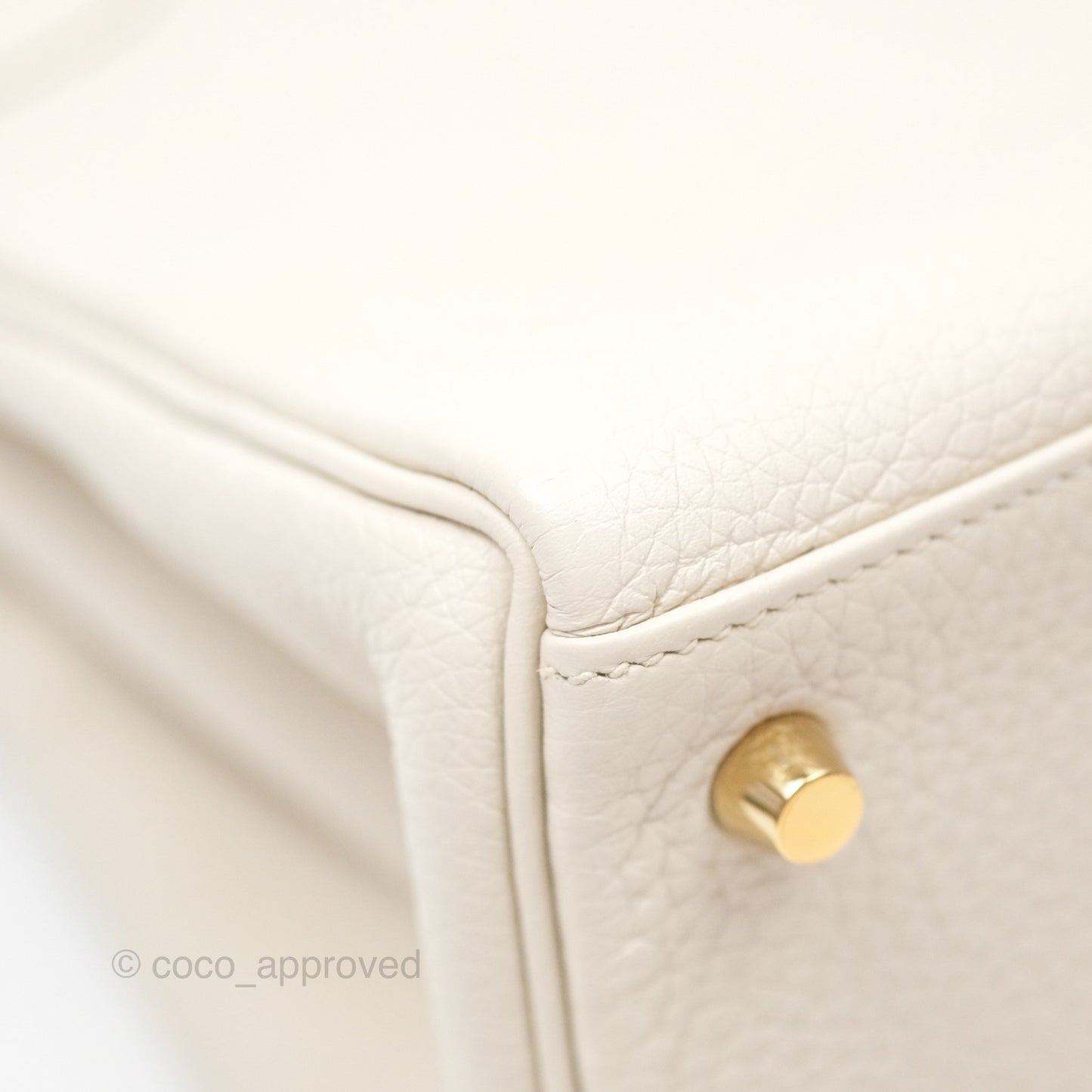 Hermès Kelly 28 Retourn Craie 10 Togo Gold Hardware