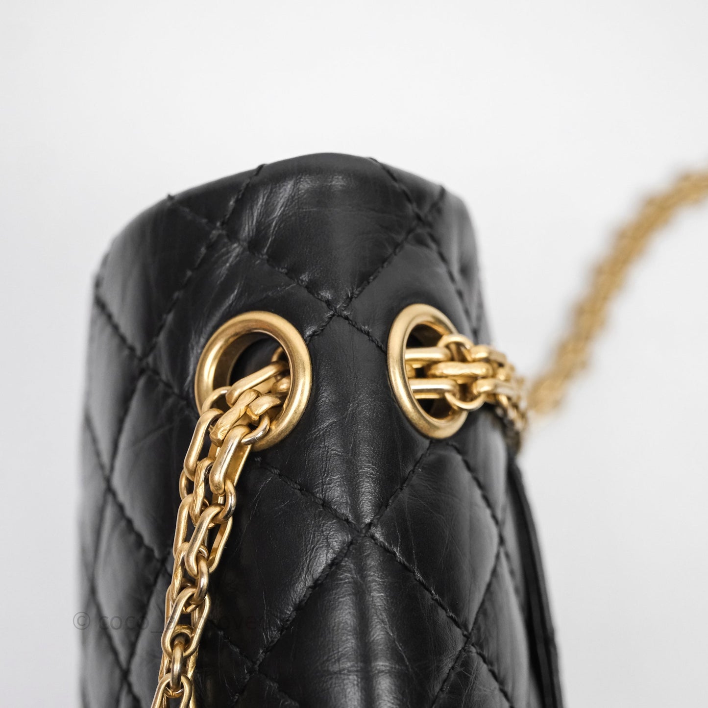 Chanel Reissue 225 Quilted Aged Calfskin Black Aged Gold Hardware