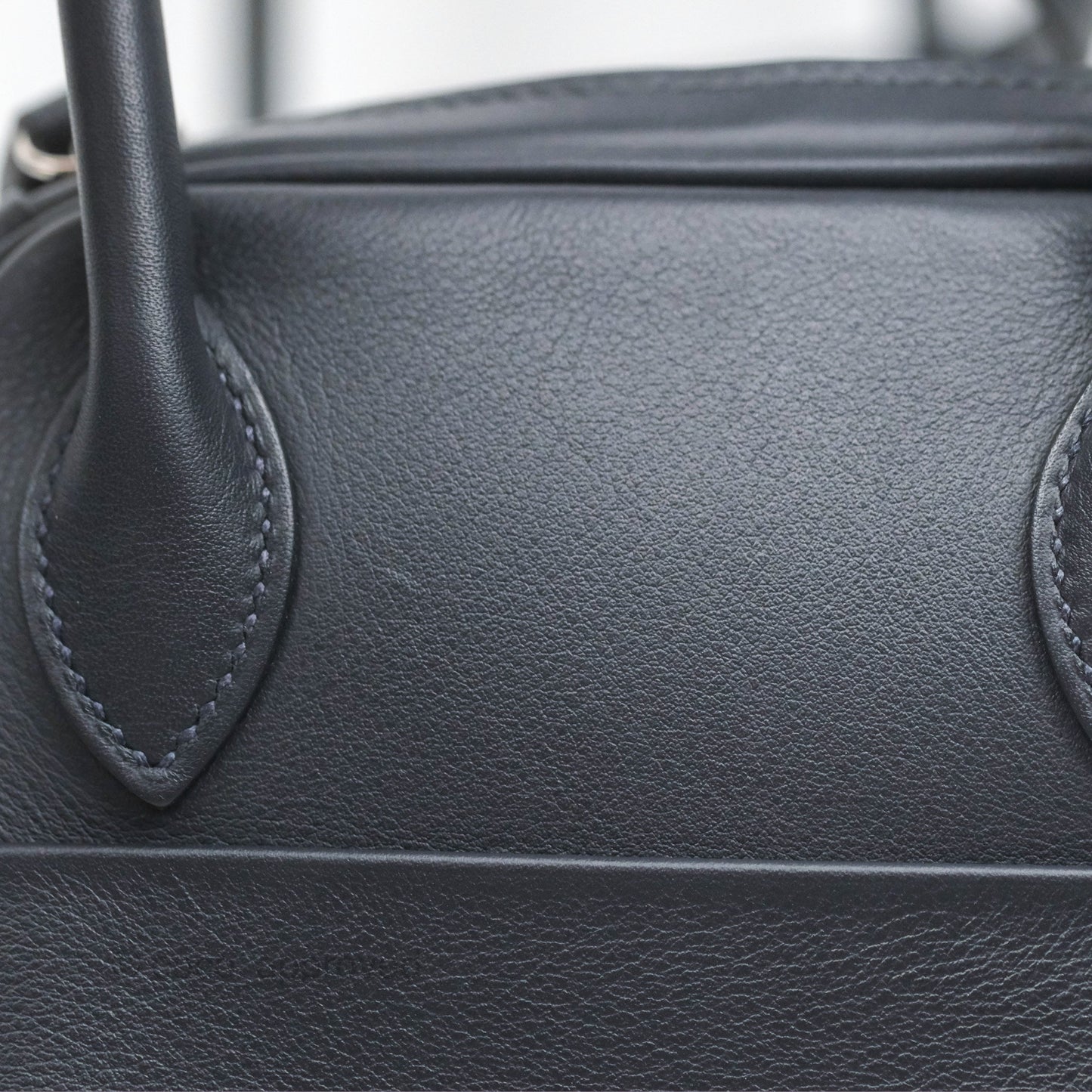 Hermès Lindy 26 Caban/Bleu Frida Swift Palladium Hardware