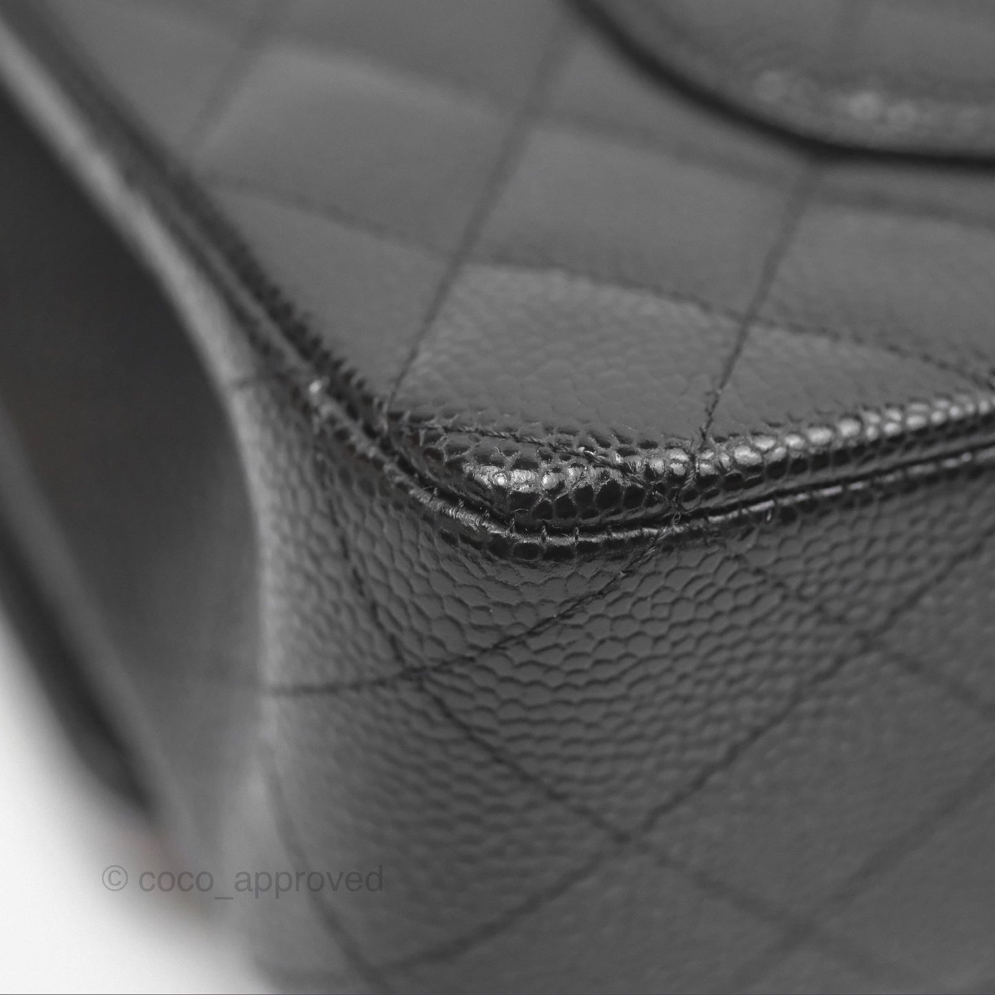 Chanel Classic M/L Medium Flap Quilted Black Caviar Gold Hardware