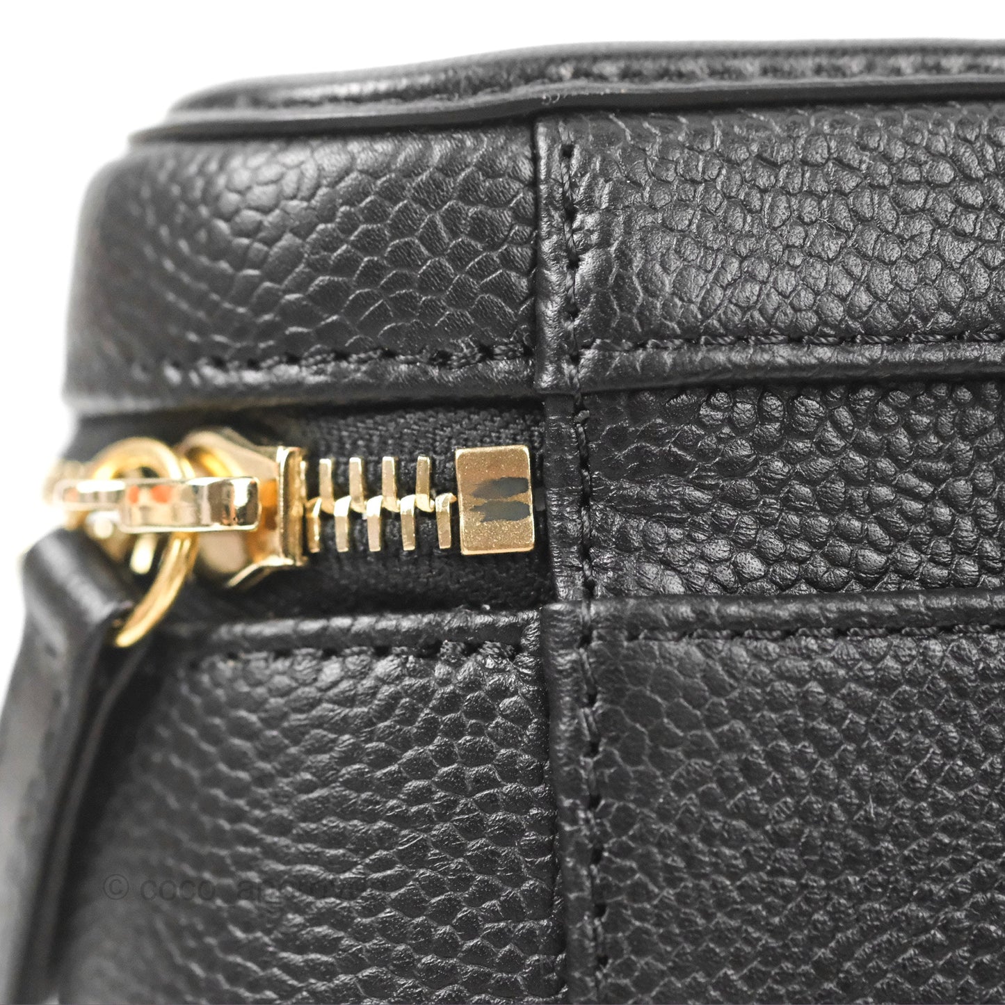 Chanel Quilted Medium CC Filigree Vanity Case Black Caviar Gold Hardware
