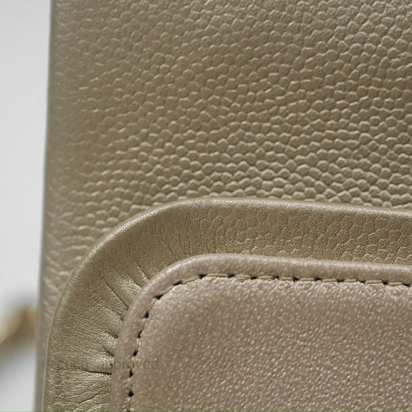 Chanel Classic M/L Medium Flap Quilted Gold Caviar Gold Gold Hardware