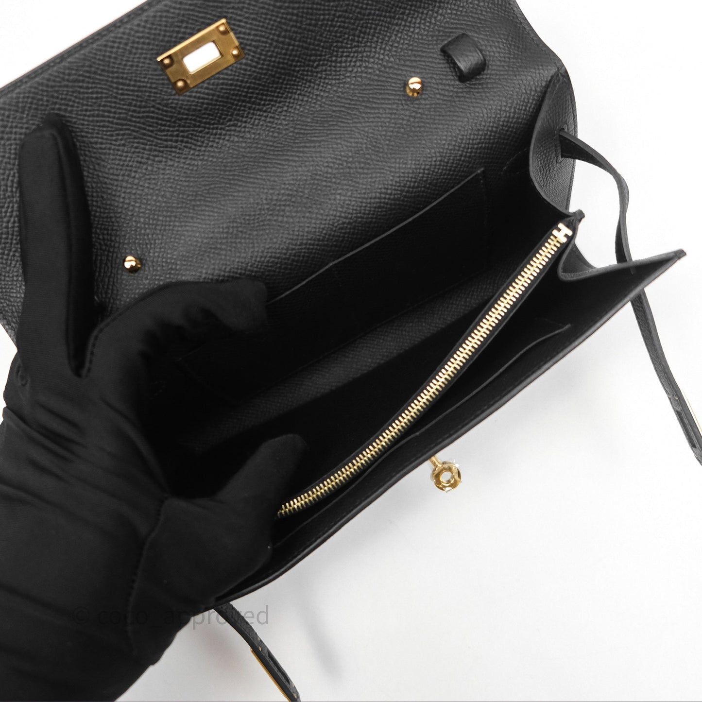 Hermès Kelly To Go Wallet Noir 89 Epsom Gold Hardware