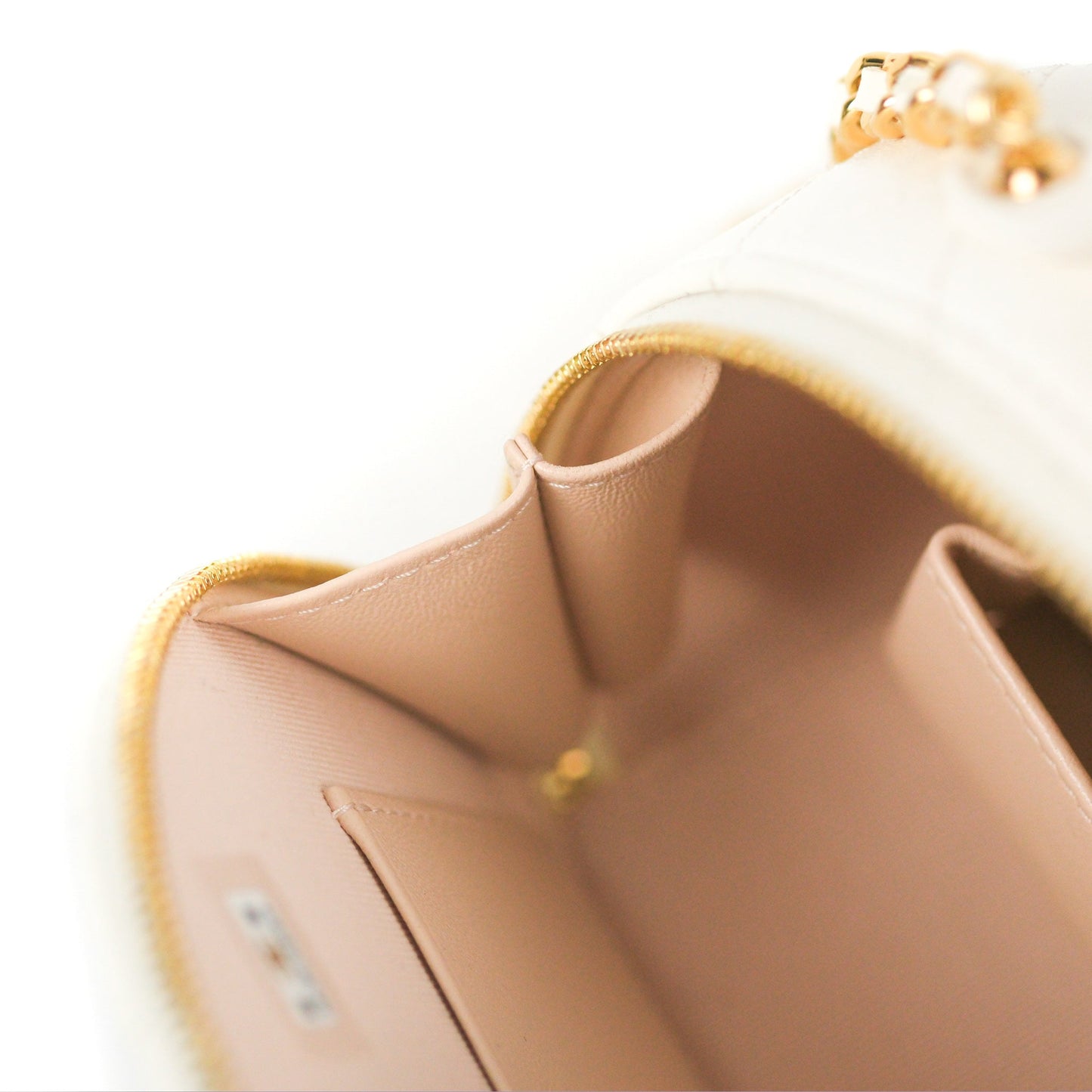 Chanel Small Clutch With Chain White Lambskin Gold Hardware 23C