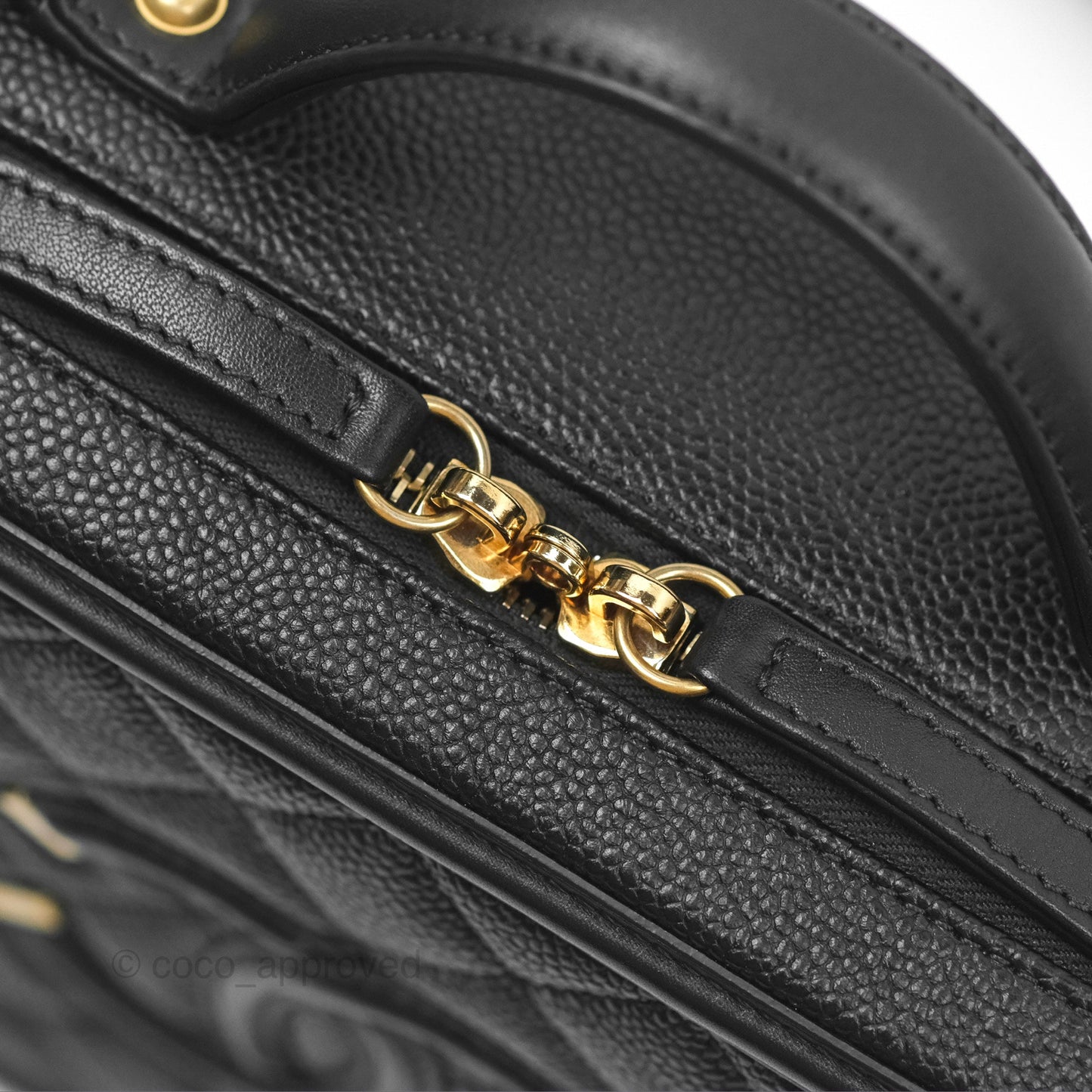 Chanel Quilted Medium CC Filigree Vanity Case Black Caviar Aged Gold Hardware