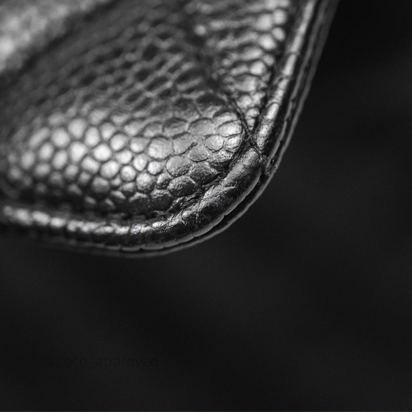 Chanel Classic M/L Medium Flap Quilted Black Caviar Silver Hardware