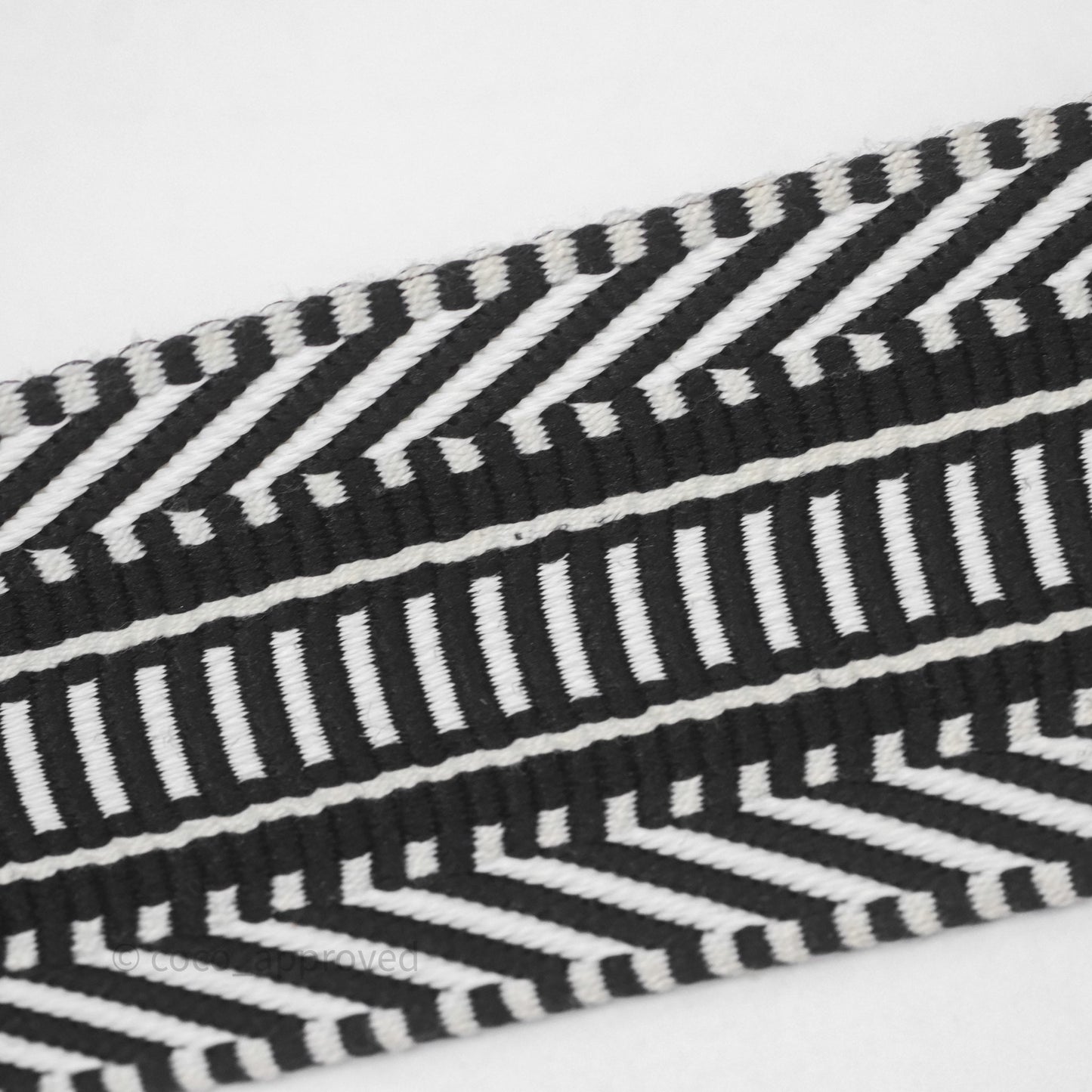 Hermès Sangle Cavale 50 mm Bag Strap Black/ White Gold Hardware
