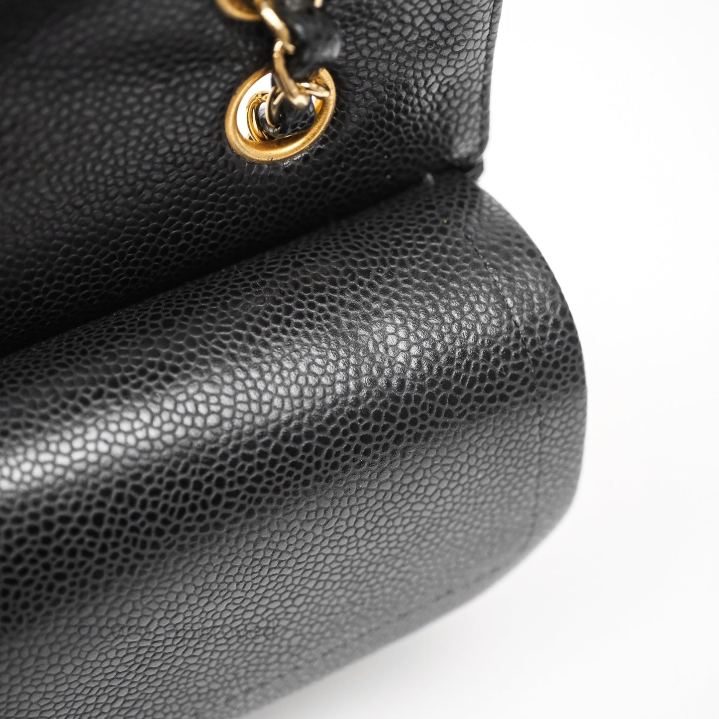 Chanel Classic M/L Medium Flap Quilted Black Caviar Gold Hardware