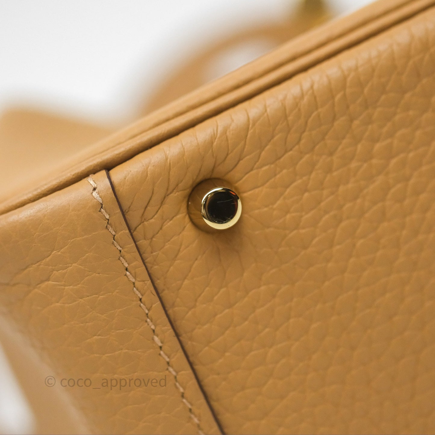 Hermès Mini Lindy 20 Biscuit 4B Clemence Gold Hardware With Rodeo