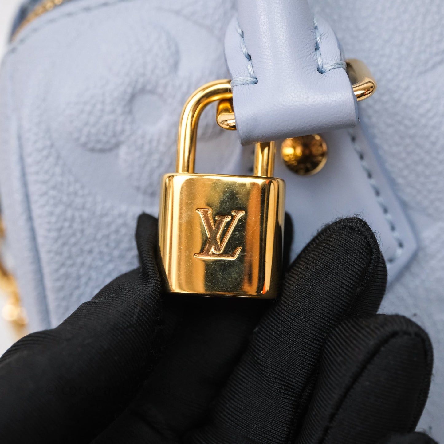 Louis Vuitton Speedy Bandoulière 20 Monogram Empreinte Lilac