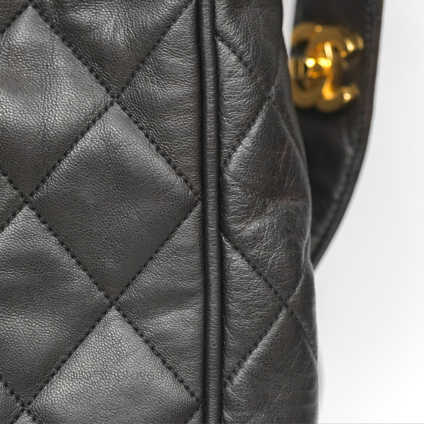 Chanel Vintage Drawstring Bucket Bag Black Lambskin Gold Hardware