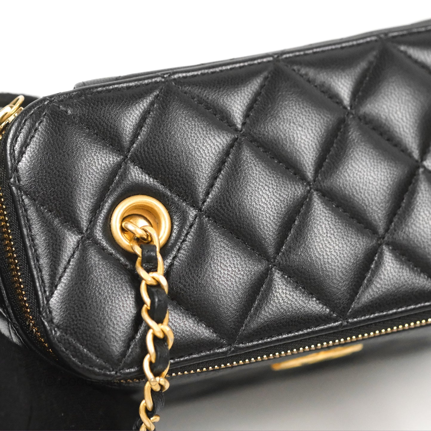 Chanel Vanity With Chain Black Goatskin Aged Gold Hardware