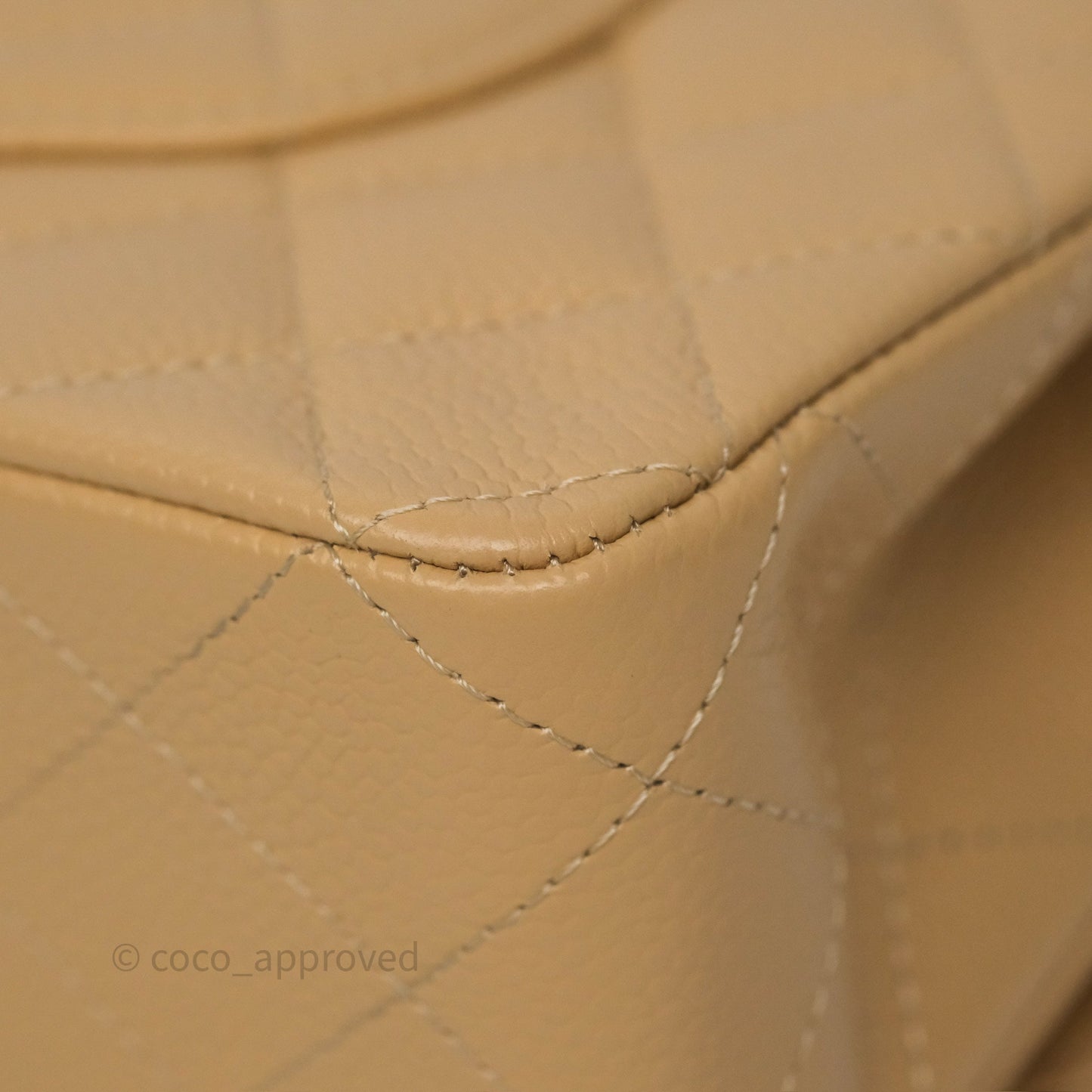 Chanel M/L Medium Classic Flap Quilted Beige Caviar Gold Hardware