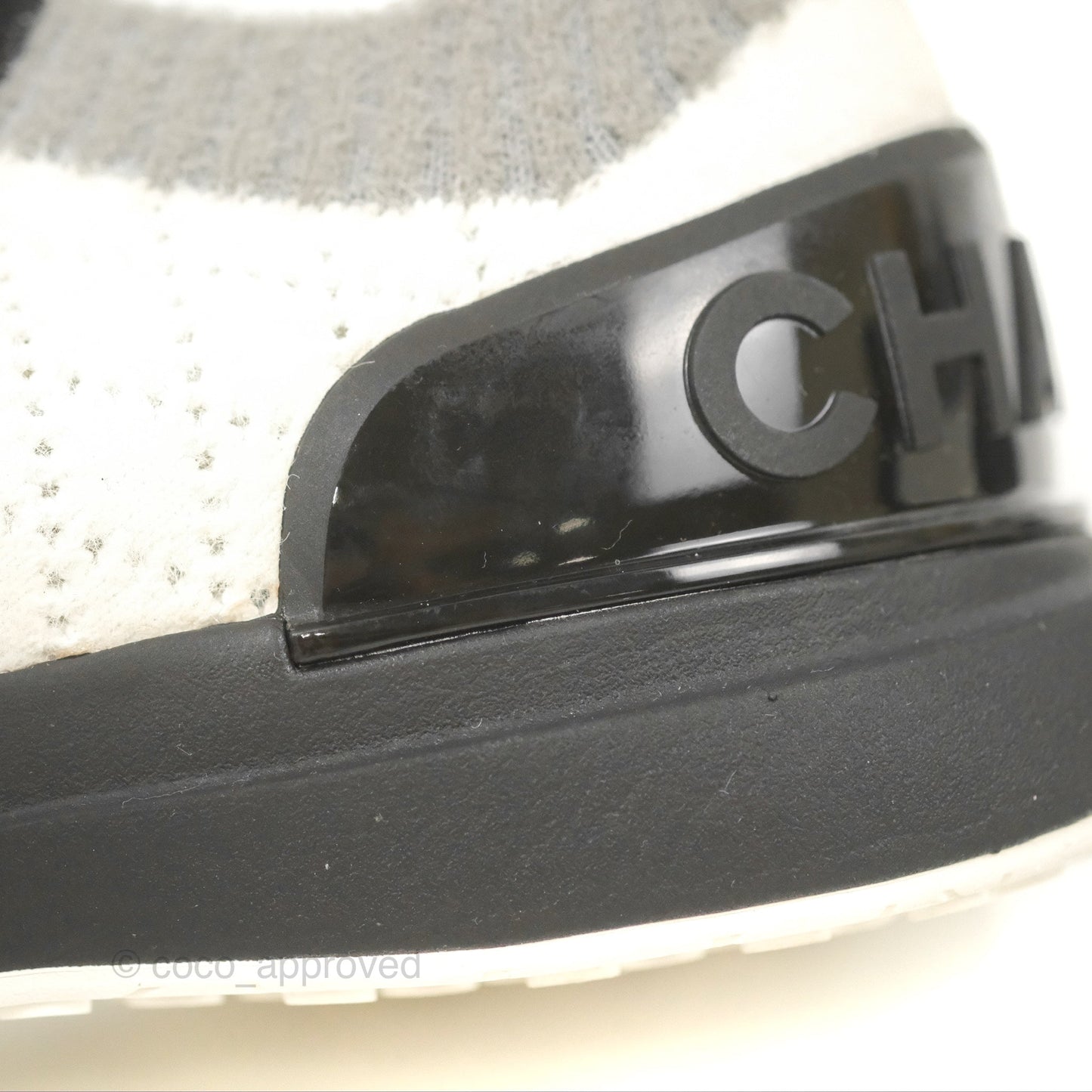 Chanel Sneakers Black/White Size 39