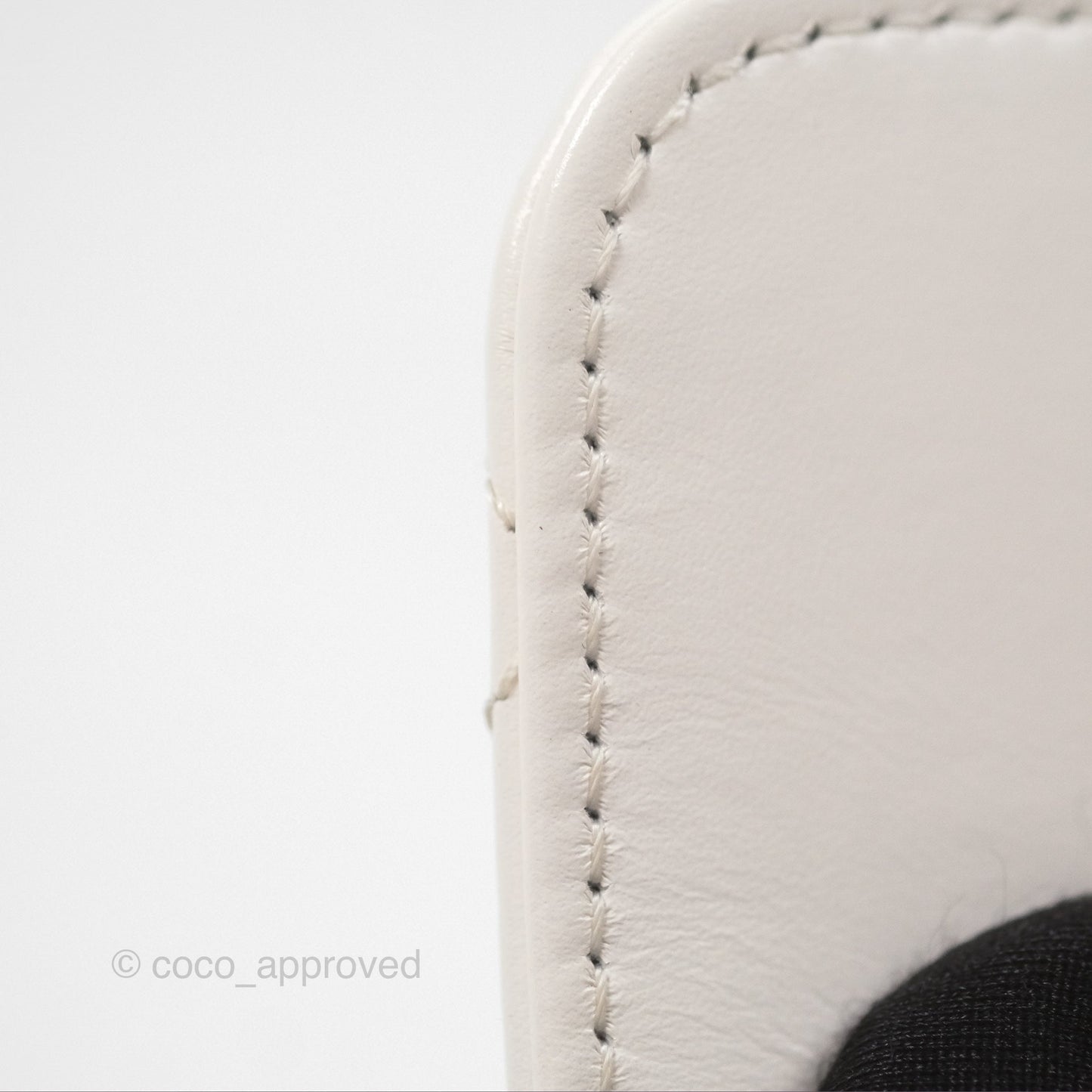 Chanel Quilted Mini Perfect Fit Adjustable White Calfskin Gold Hardware 24C