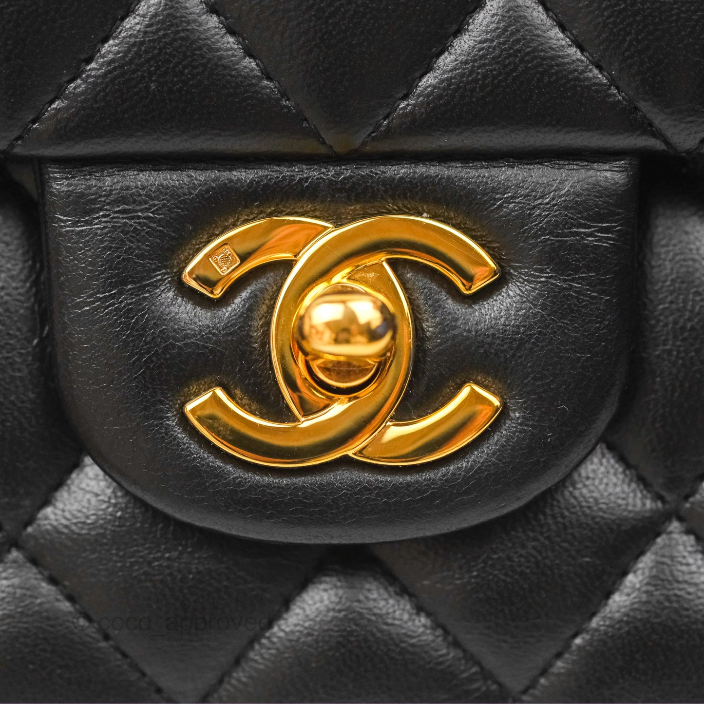 Chanel Classic M/L Medium Flap Quilted Black Lambskin 24K Gold Hardware