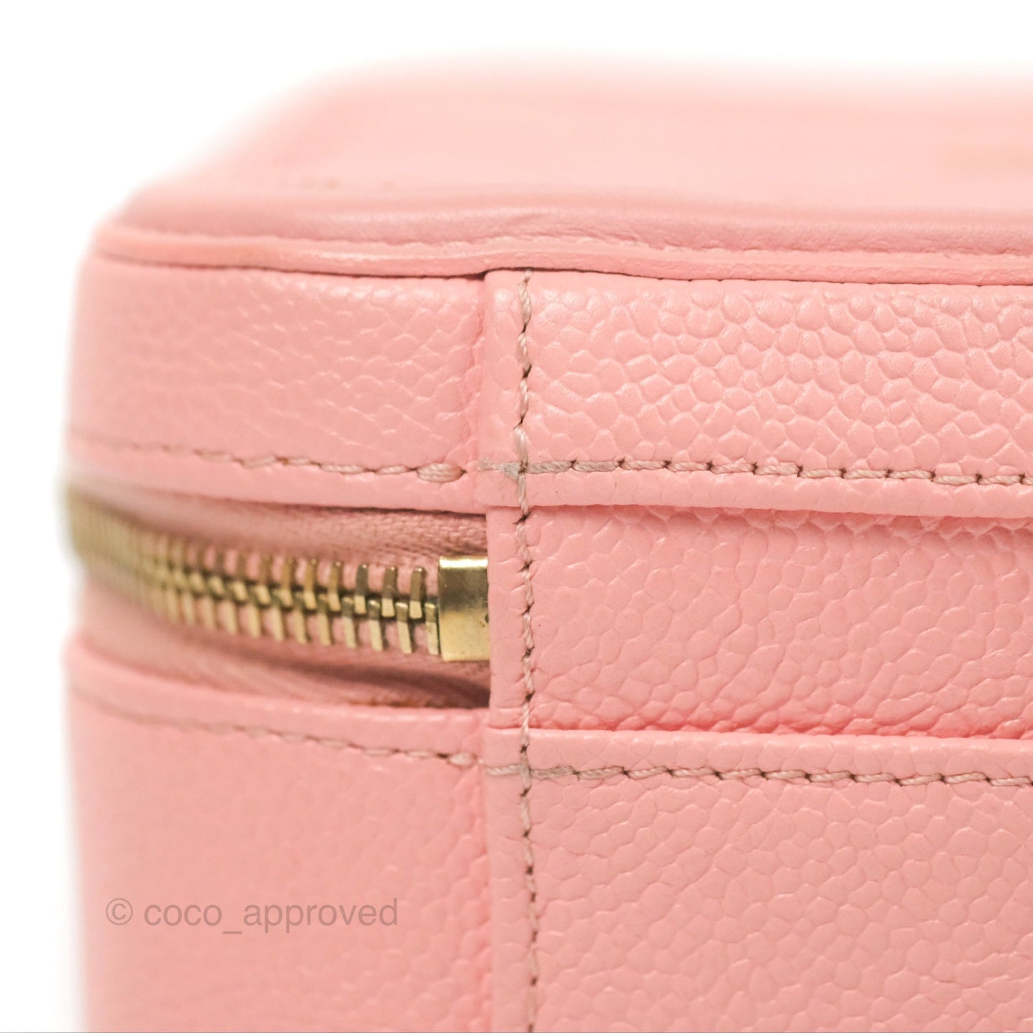 Chanel Quilted Medium CC Filigree Vanity Case Pink Caviar Gold Hardware