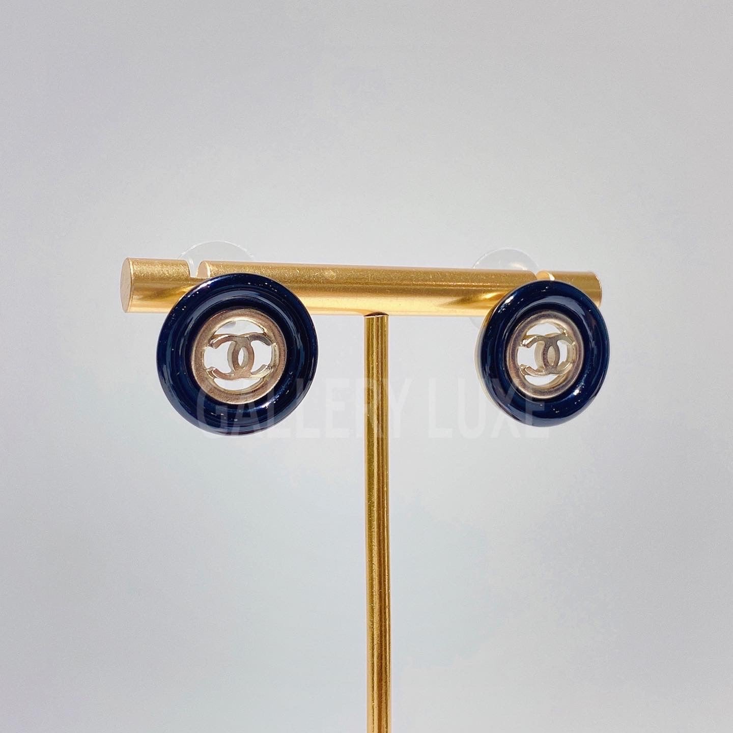 No.001202-Chanel Round Coco Mark Earrings